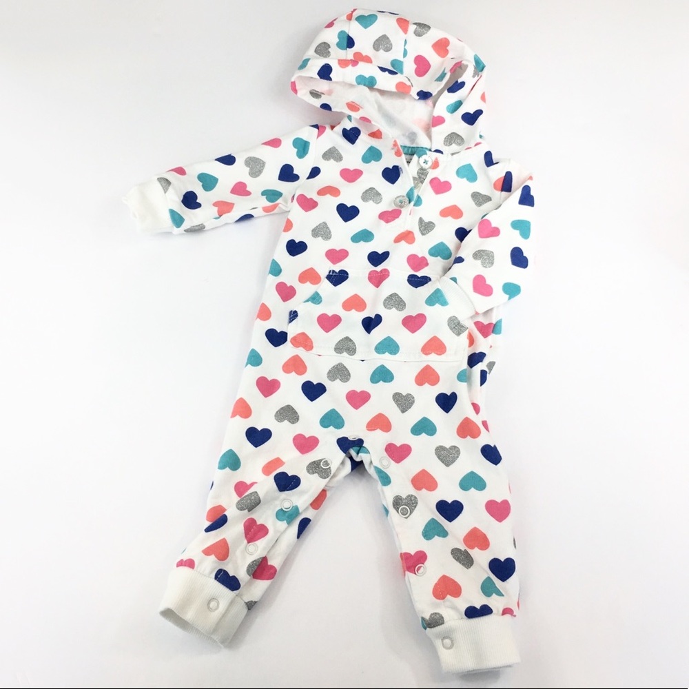 Like New! Carter’s Hooded Heart One-Piece - 6m